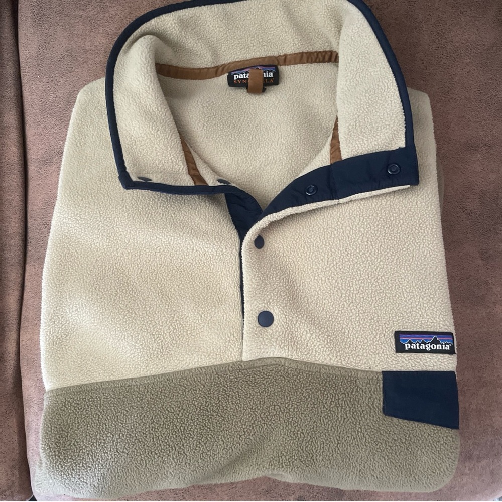 Patagonia Men's Fleece Pullover - Cream and Tan XXL 2XL
